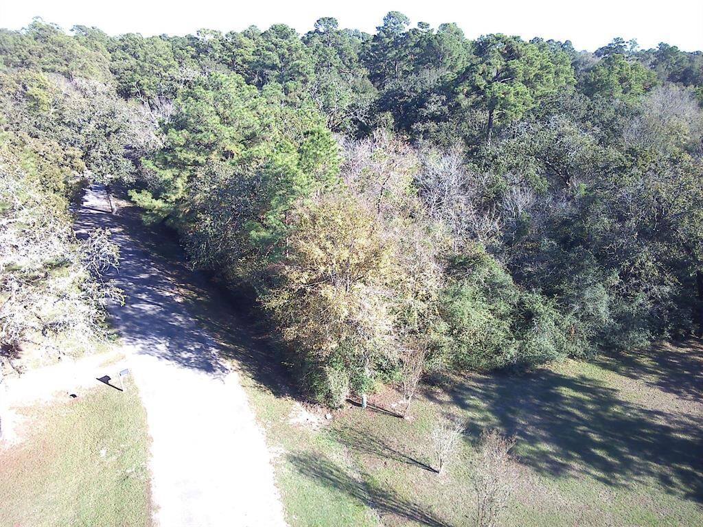 This 1.5 Acre (approximate) lot in Galeria Oaks is waiting for you to add yiur dream home.