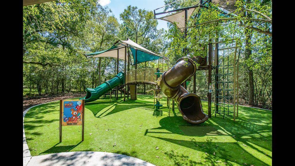 One of four beautiful parks nearby.