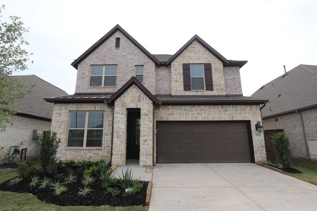 Welcome to The Sedona by David Weekley Homes. **HOME ESTIMATED TO BE COMPLETE APRIL 2025**