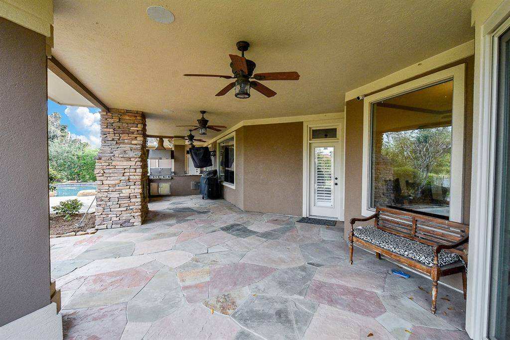 Another view shows just how large and functional this space is.
