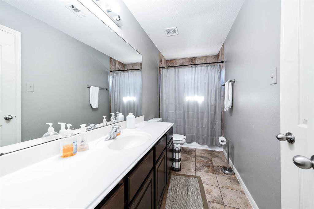 Secondary Bathroom
