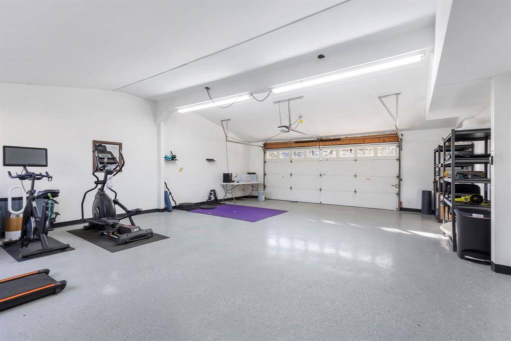 Garage is extended to 32x25, offering plenty of storage space