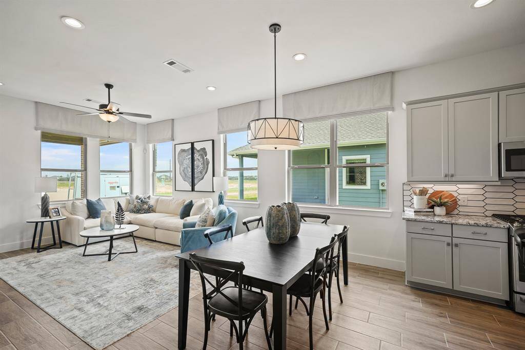 Photos are REPRESENTATIVE of the home /floor plan and are NOT of the actual home.  Selections, features, and room options may vary.  For more info., contact Chesmar Homes.