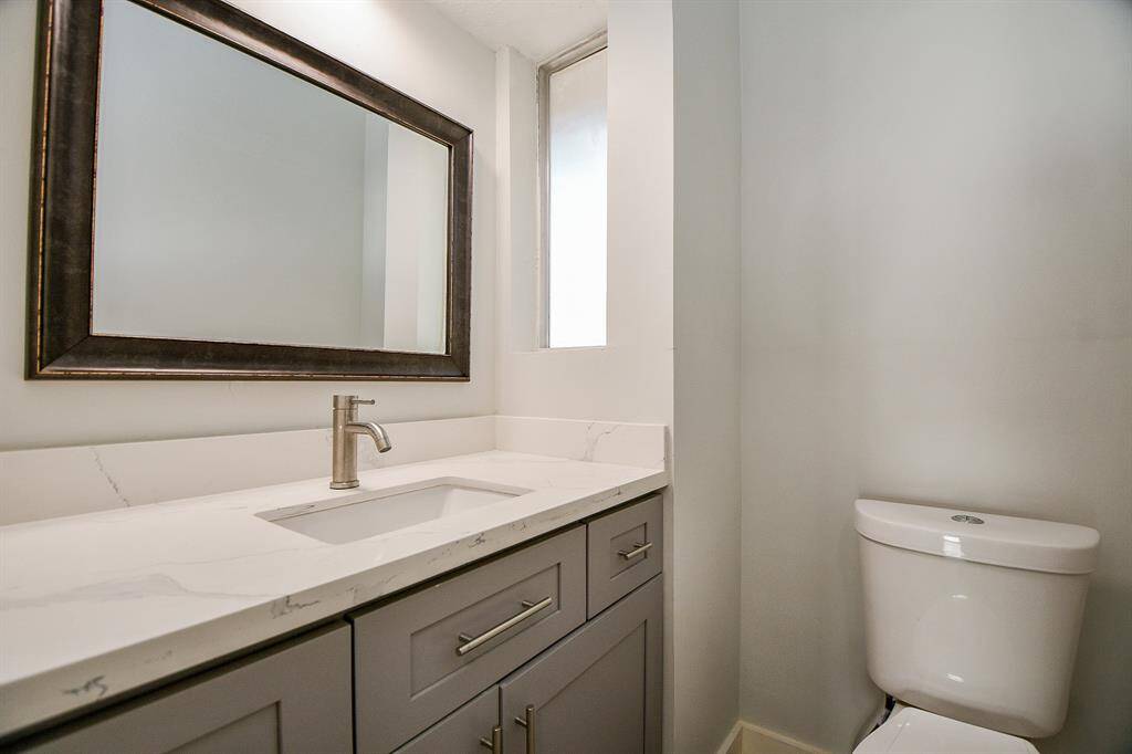 Entry Powder Bath
