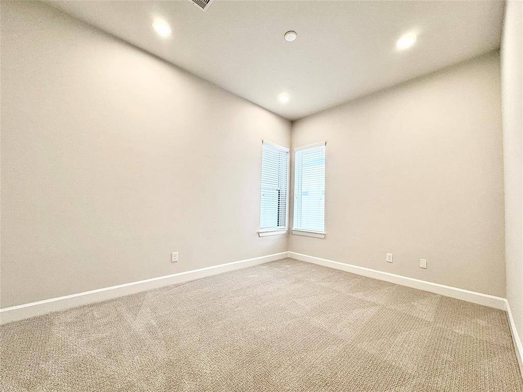 Third floor - bedroom