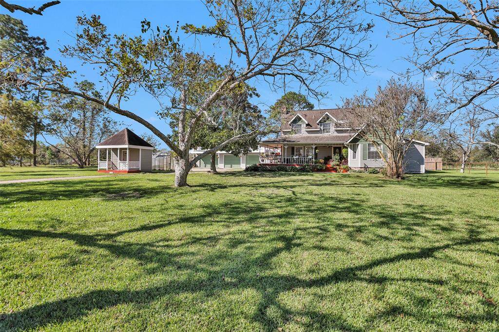 This beautiful Victorian home welcomes visitors to come stay a while.
