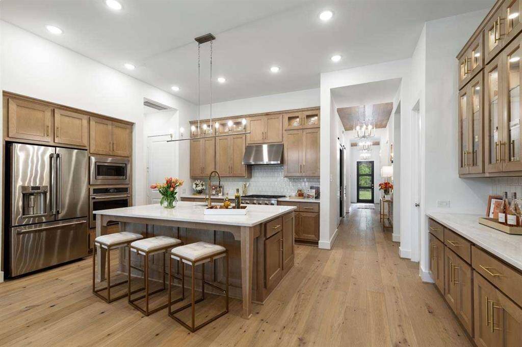 Kitchen - Representative Photo