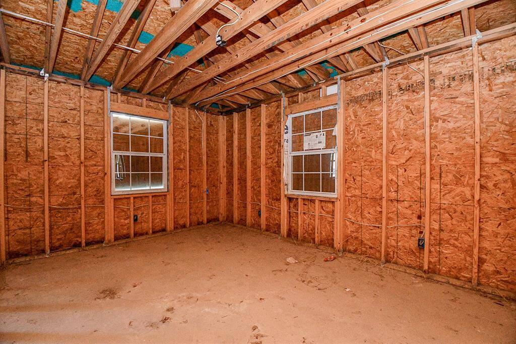 Spacious Home on a Generous lot - A perfect blend of comfort and Space.