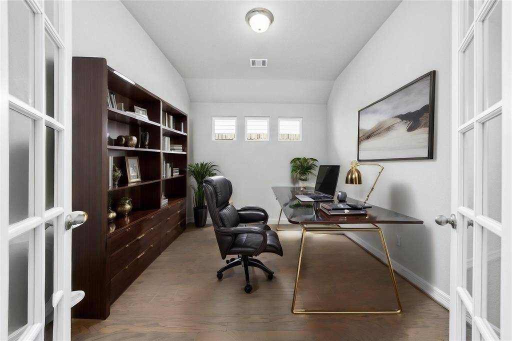 Property Image 18