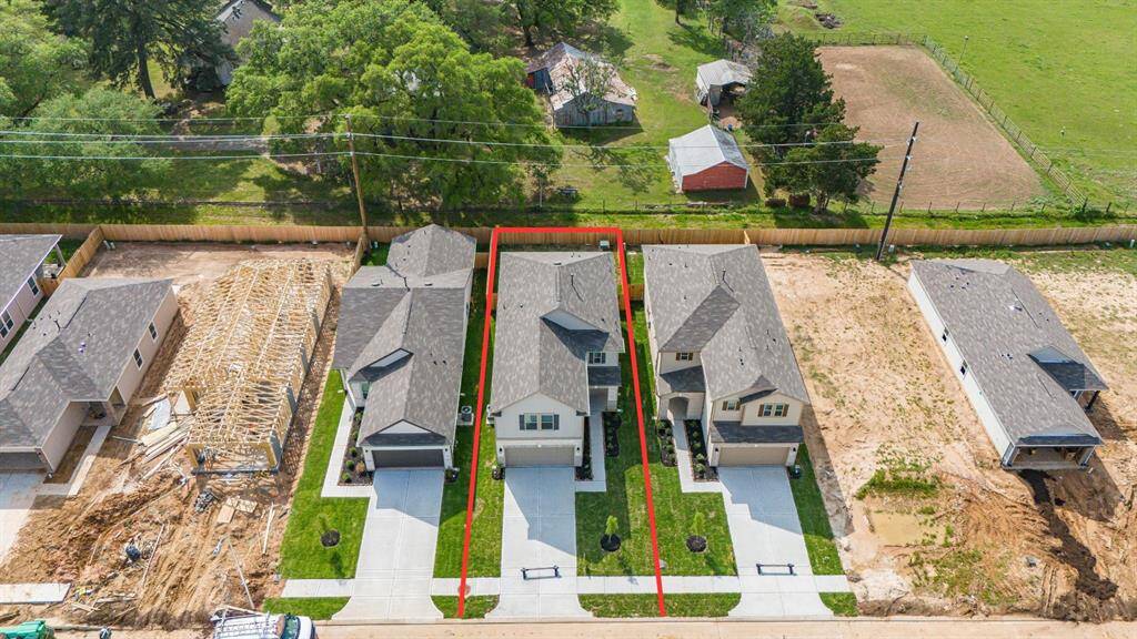 Amazing aerial shot of this gorgeous KB Home home situated on a large lot.