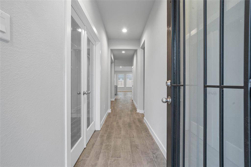 Come inside 22914 Aspen Vista Drive. This stunning 4 bedrooms, 3 full baths, 1 half bath and over 2,600 square feet of living space is available to move-in today!
