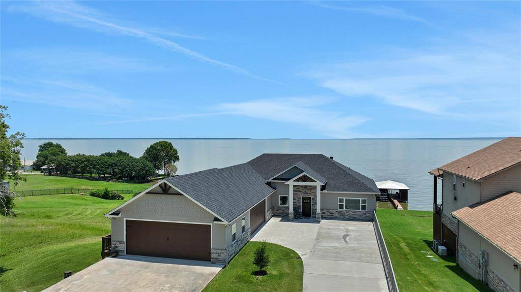 Don’t miss the opportunity to own this beautiful home