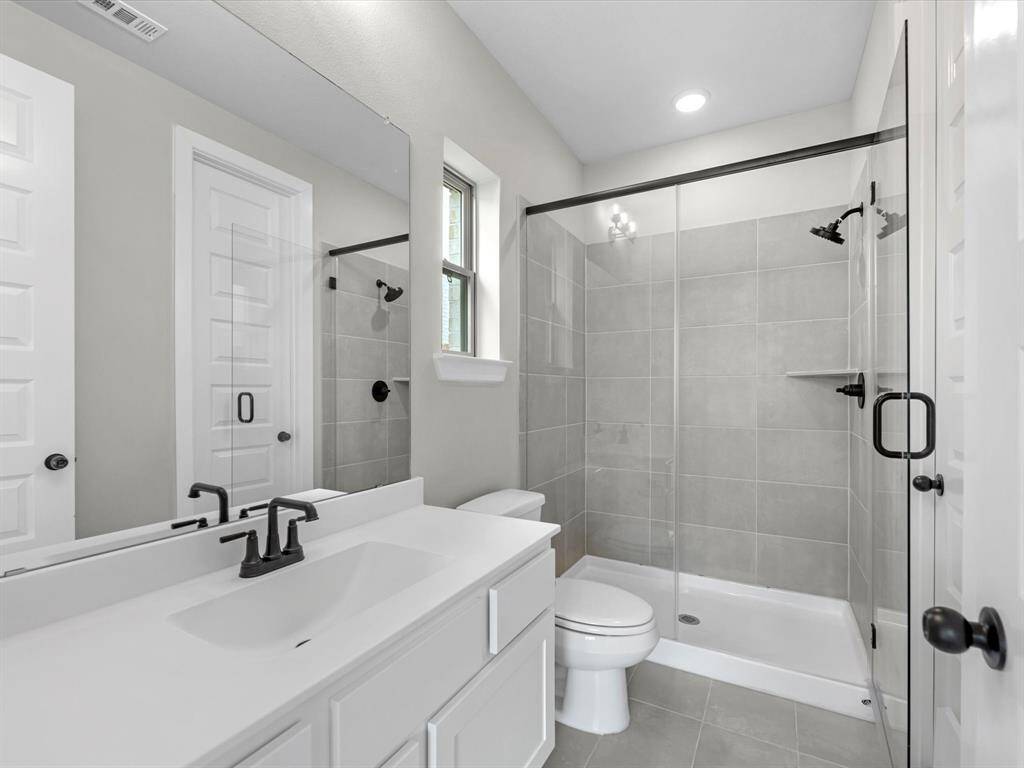 Representative photo. Home under construction. Design selections and colors may vary.