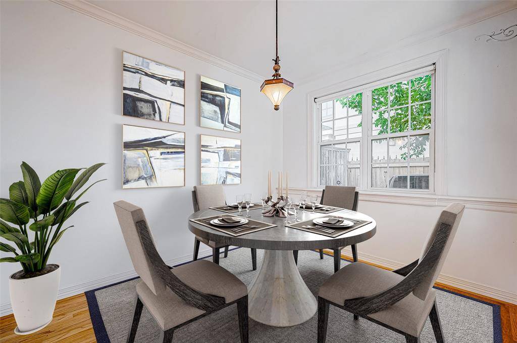 Cozy Breakfast area (virtually staged) perfect for enjoying your morning coffee.
