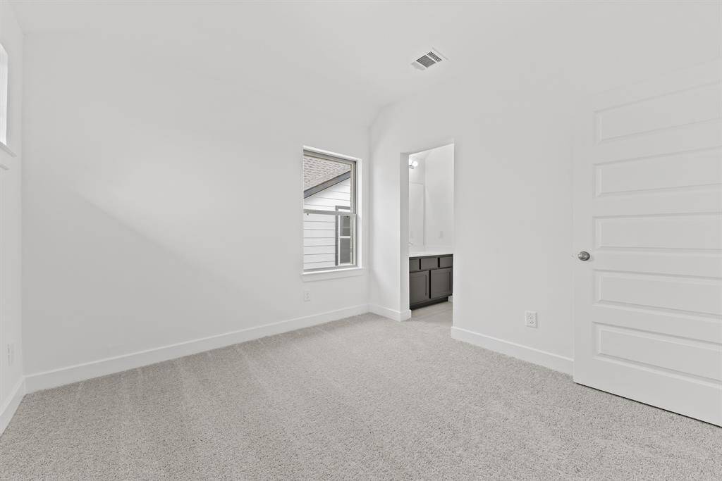 Representative photo. Home under construction. Design selections and colors may vary.