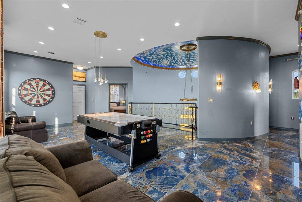 2nd floor recreation area and foyer to staircases