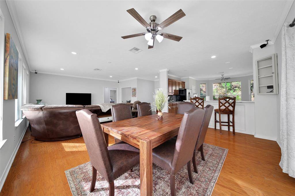 Dining Area next to the screened in patio!