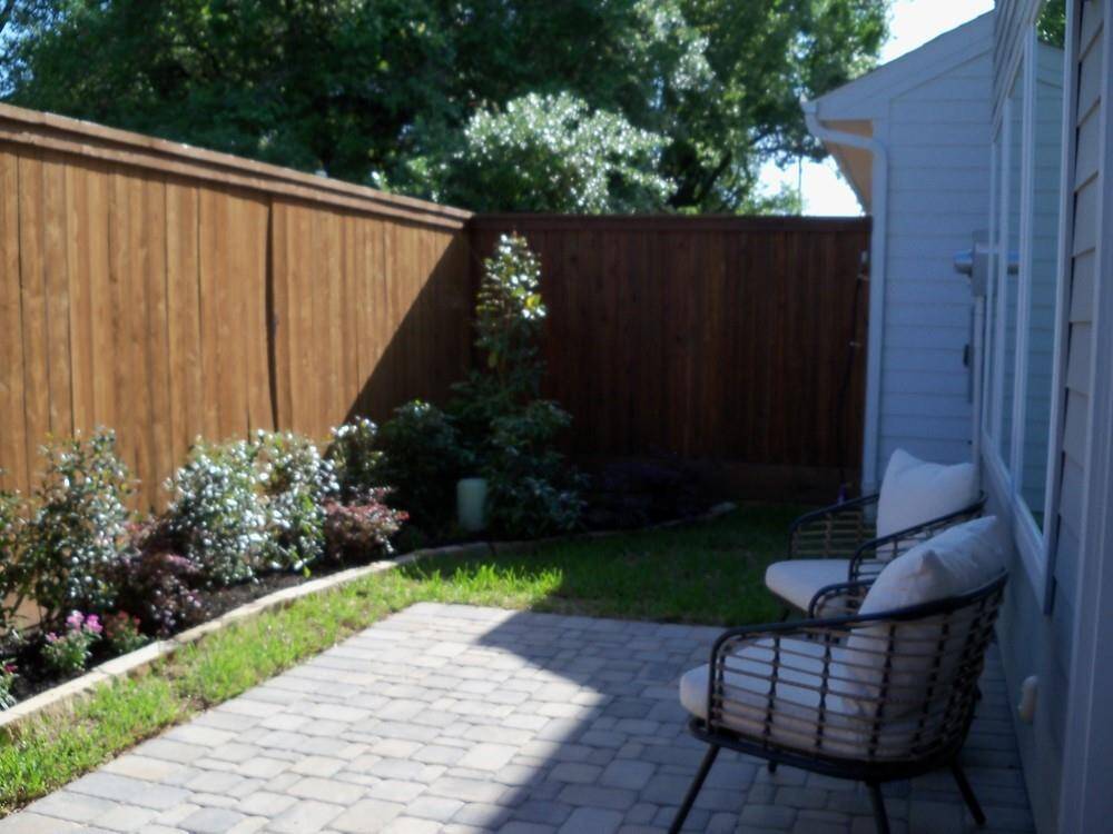 Welcome to The Bellomy by David Weekley Homes. Move-In-Ready Now!