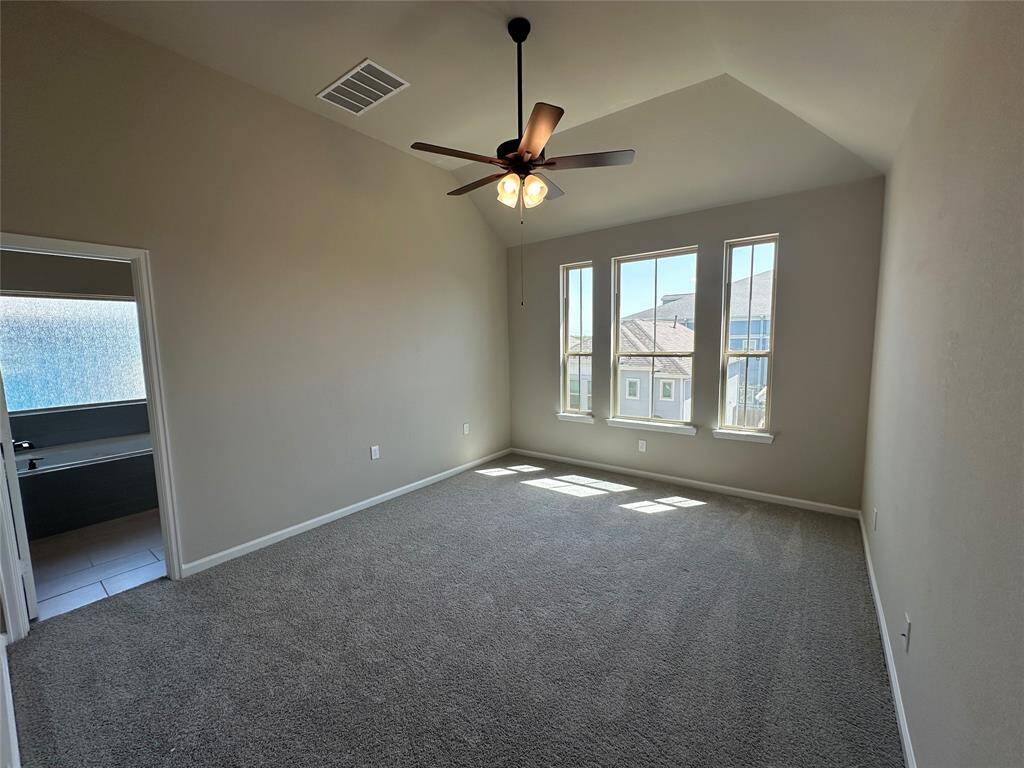 Spacious owner's suite