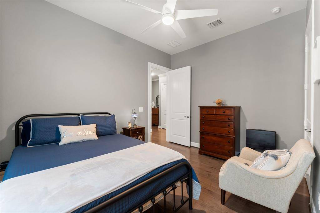 2nd Bedroom