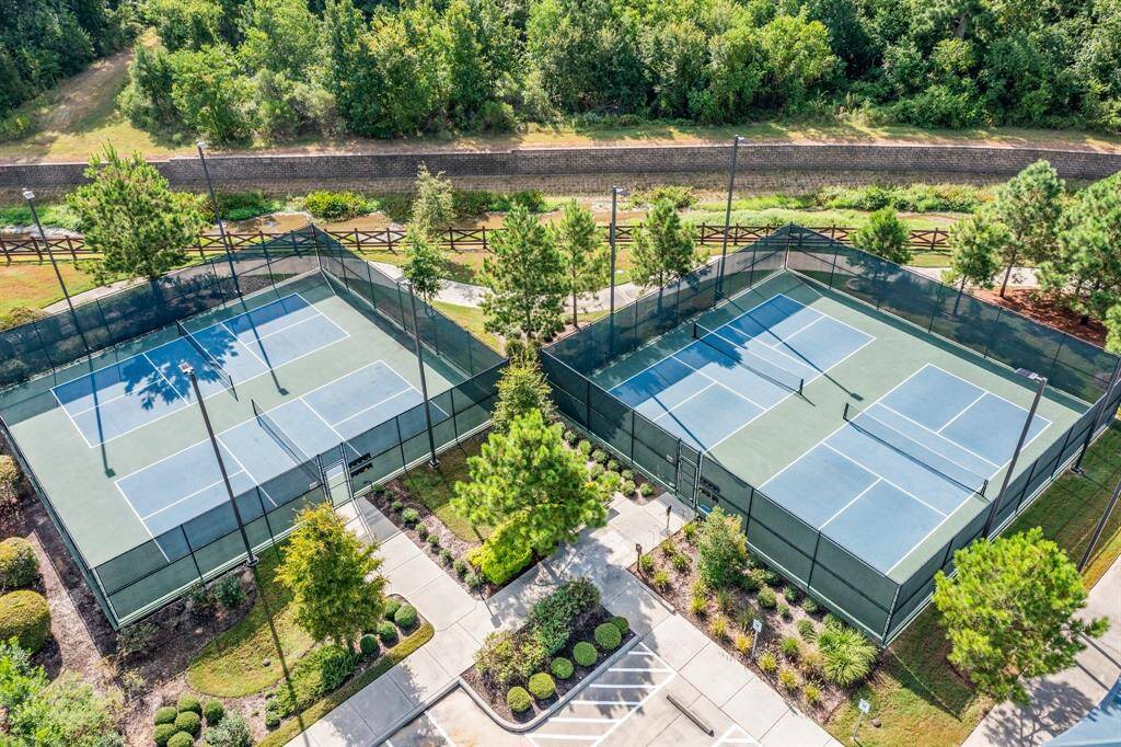 Pickleball Courts