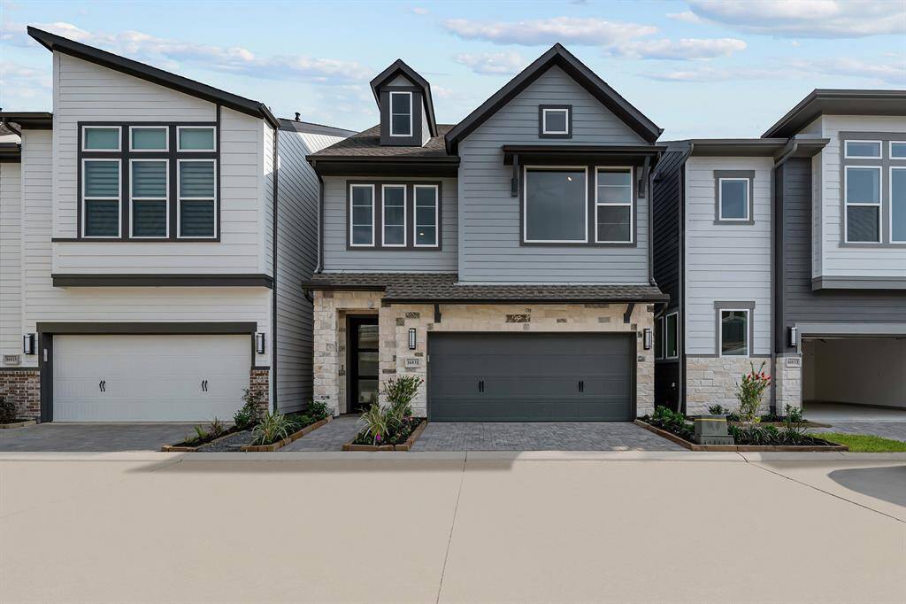 Welcome to The Bellomy by David Weekley Homes. Move-In-Ready Now!