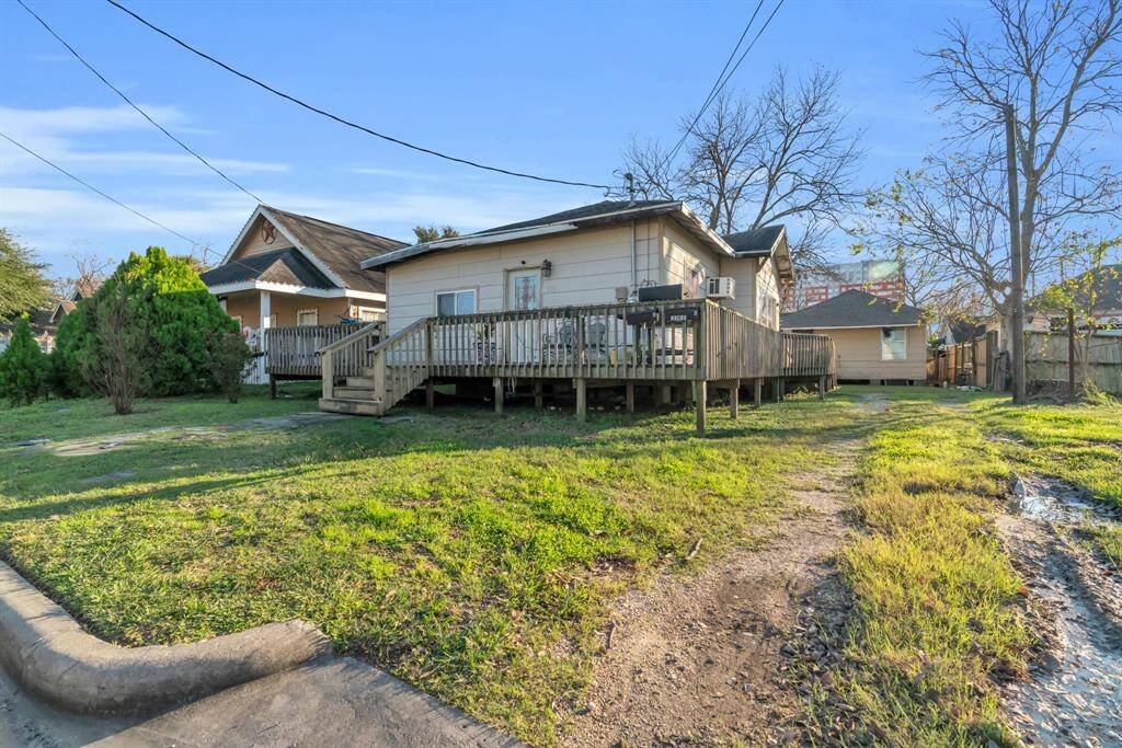Street View of your 2 properties. 3710 Dennis St., Houston, TX  77004