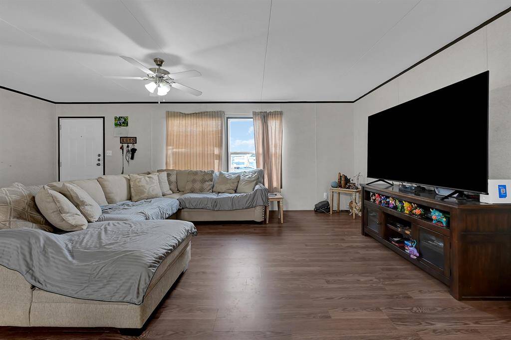 14x22 large living room