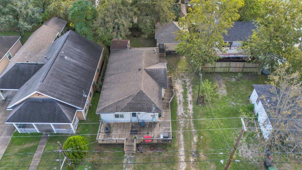 Welcome Home! 3710 Dennis St., Houston, TX 77004