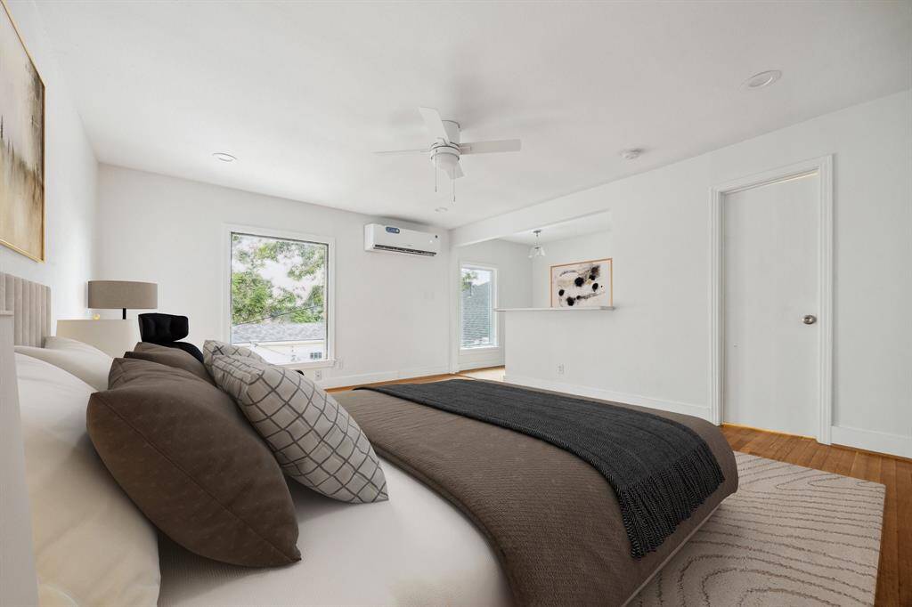 Virtually staged upstairs garage studio