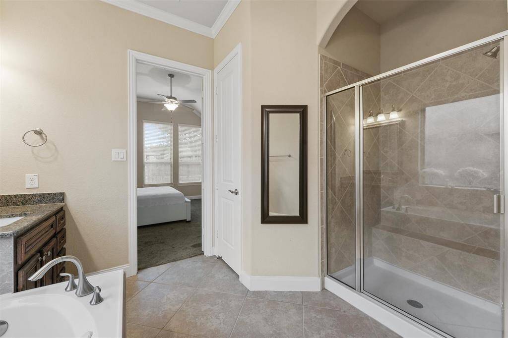 This versatile bathroom can be easily customized to suit your personal style.