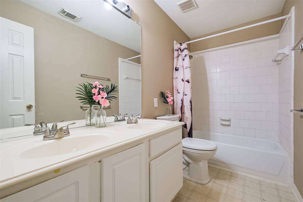 2nd full bath is upstairs between bedroom 3 and 4.
