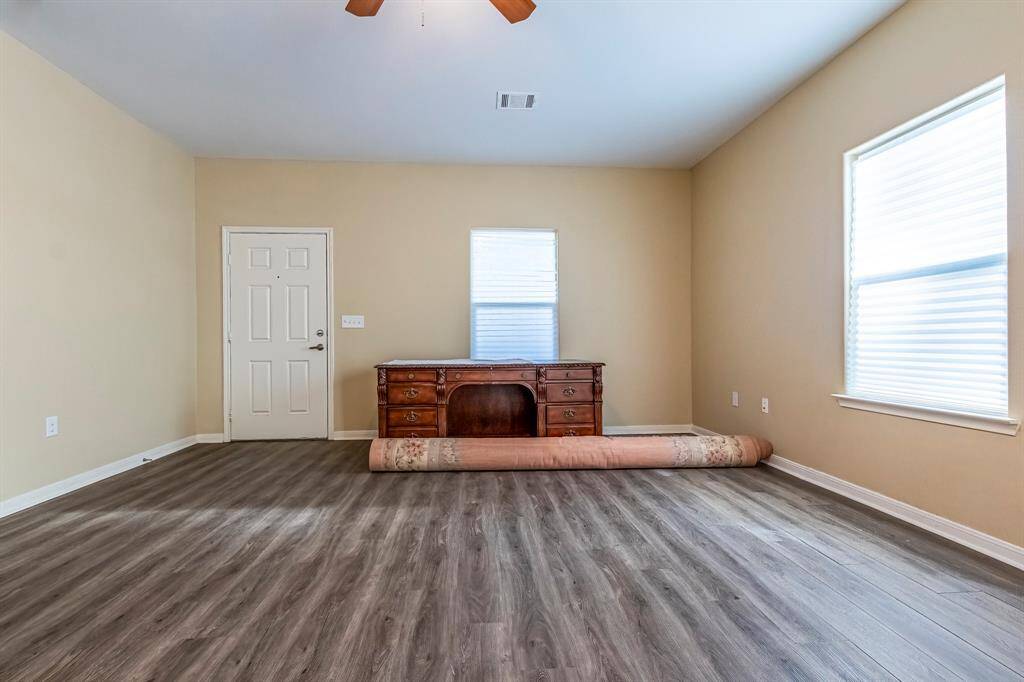 dining room looking toward the front door