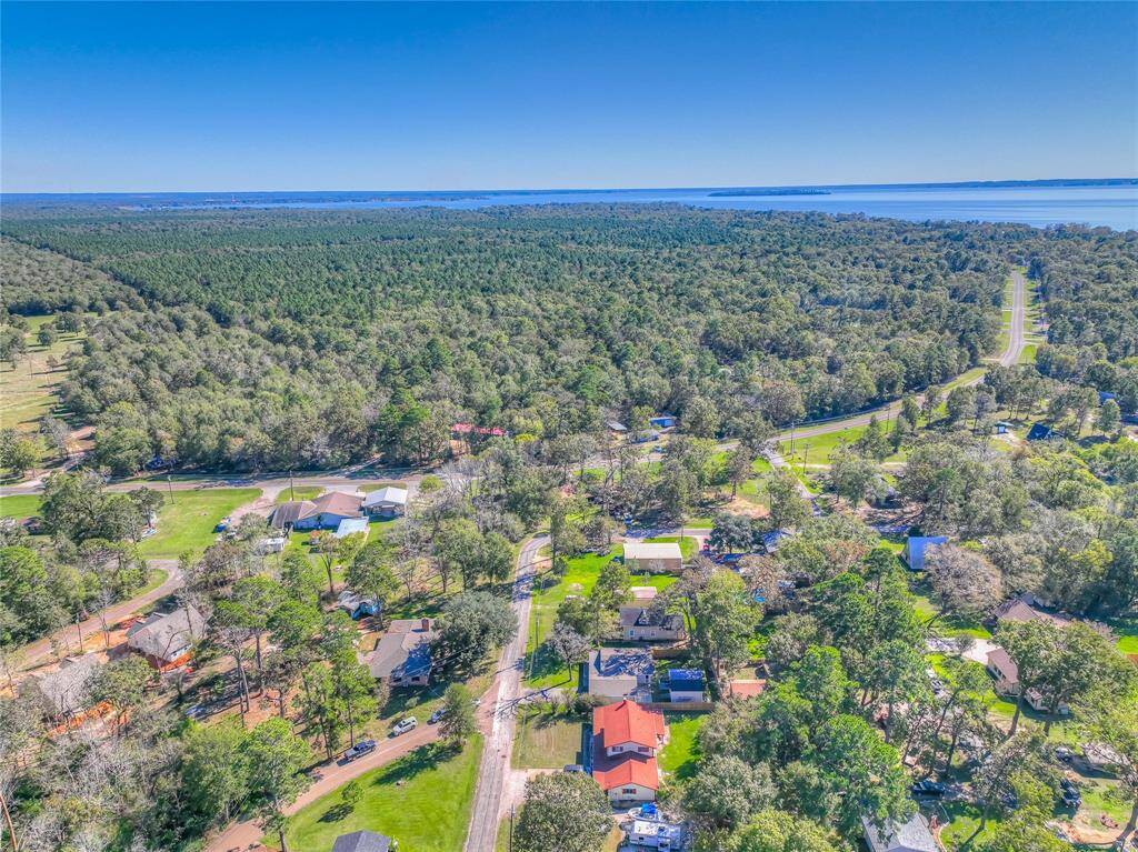 Ariel view of the property with Lake Livingston minutes away