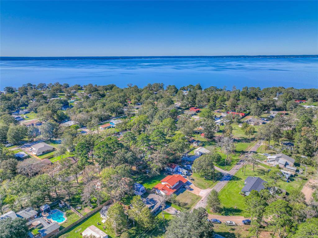 Ariel view of the property with Lake Livingston minutes away