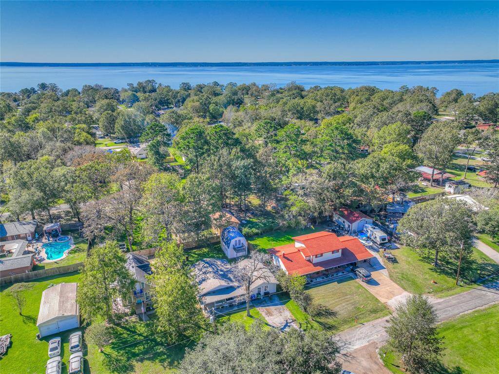 Ariel view of the property with Lake Livingston minutes away