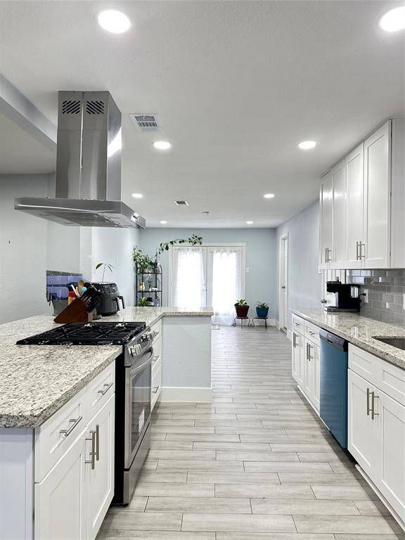Kitchen completely renewed