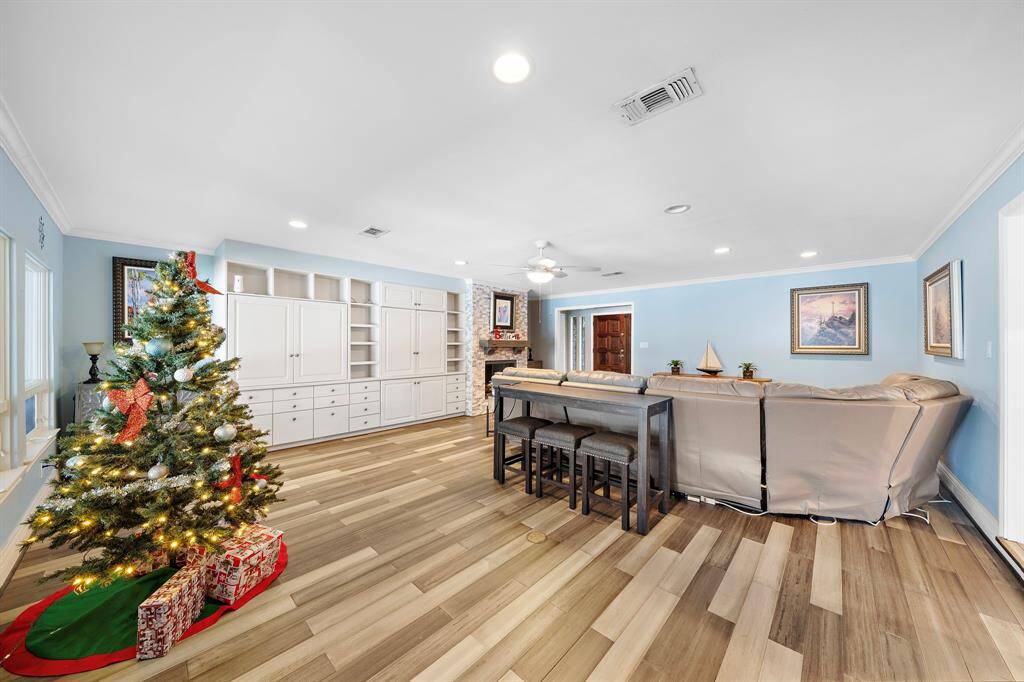 Space Galore in this Large Living Room