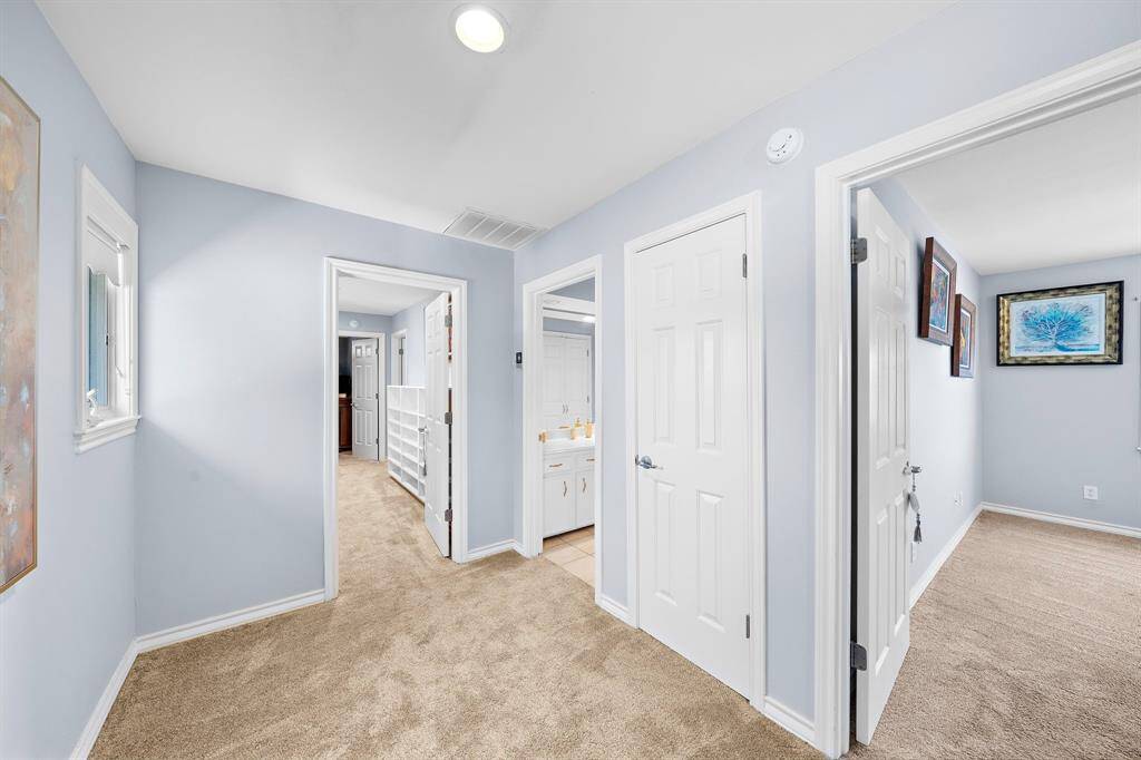 Upstairs Landing looking in to Guest Bedroom and Bath