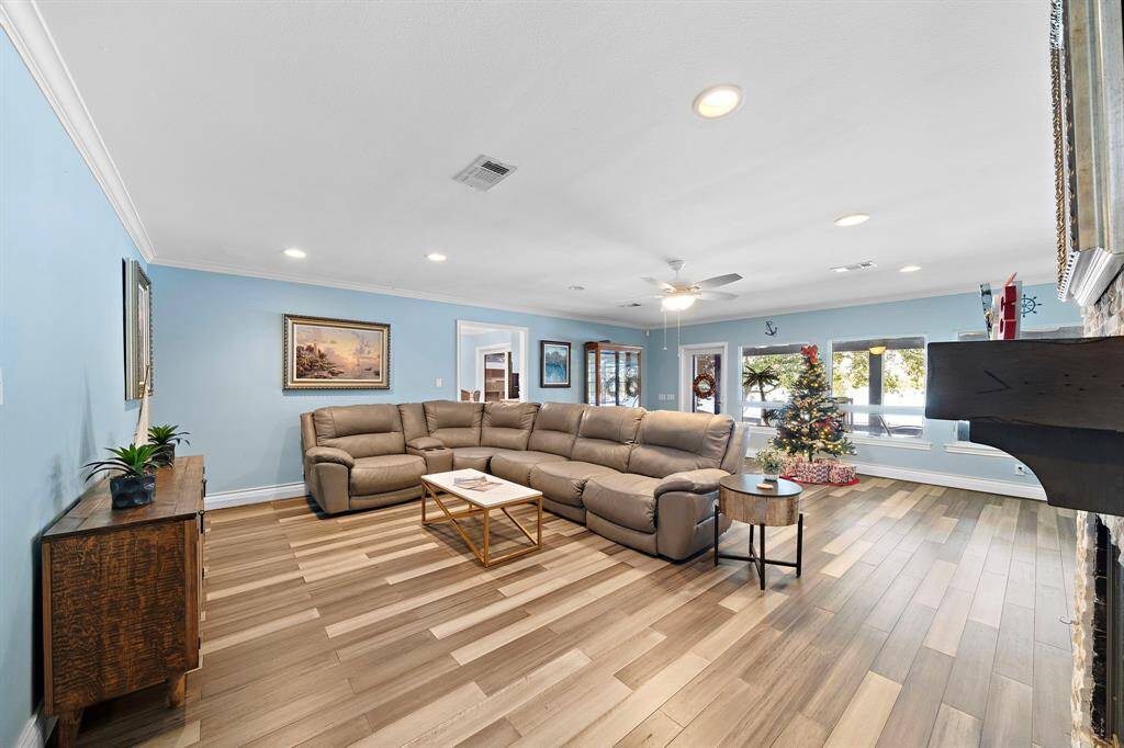 Huge Living Room with Gas Fireplace