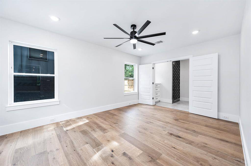 Large office space downstairs
