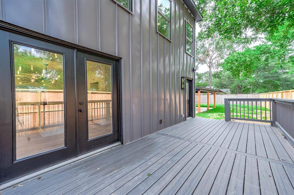 Additional outdoor living space