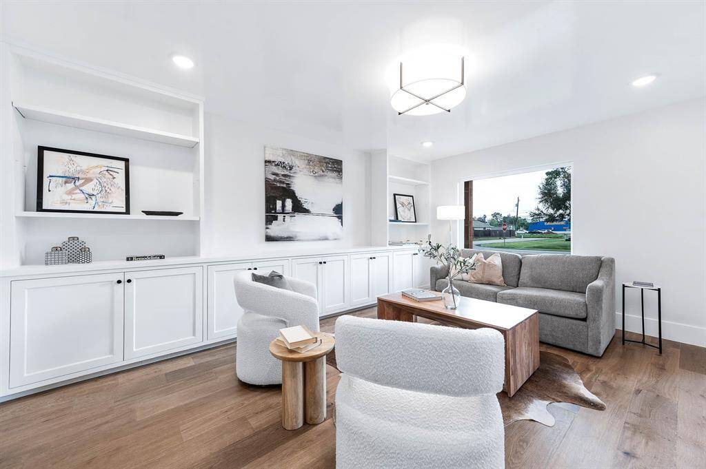 Media room with custom built-ins