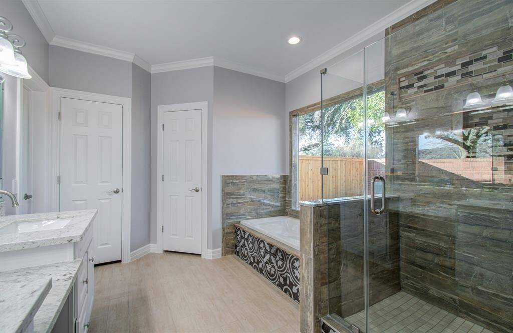 Check out this modern bathroom.