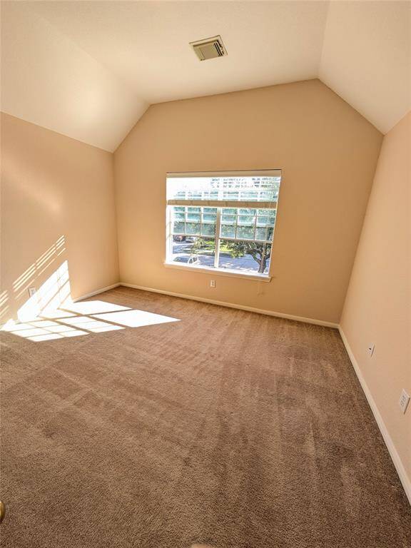 Upstairs 2nd bedroom