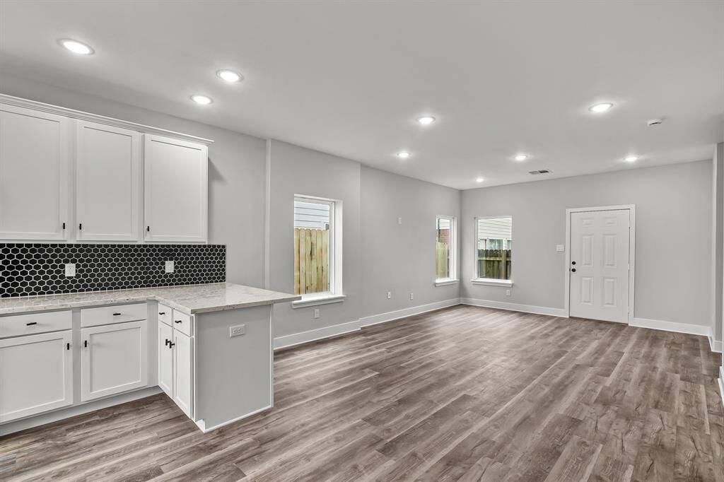 Open concept living space with lots of natural light