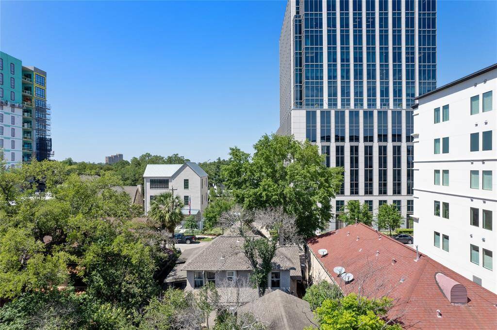 Experience the serene northern view, surrounded by lush trees that create a peaceful ambiance. This incredible vista offers a tranquil escape, allowing residents to immerse themselves in nature while enjoying the beauty of their surroundings.
