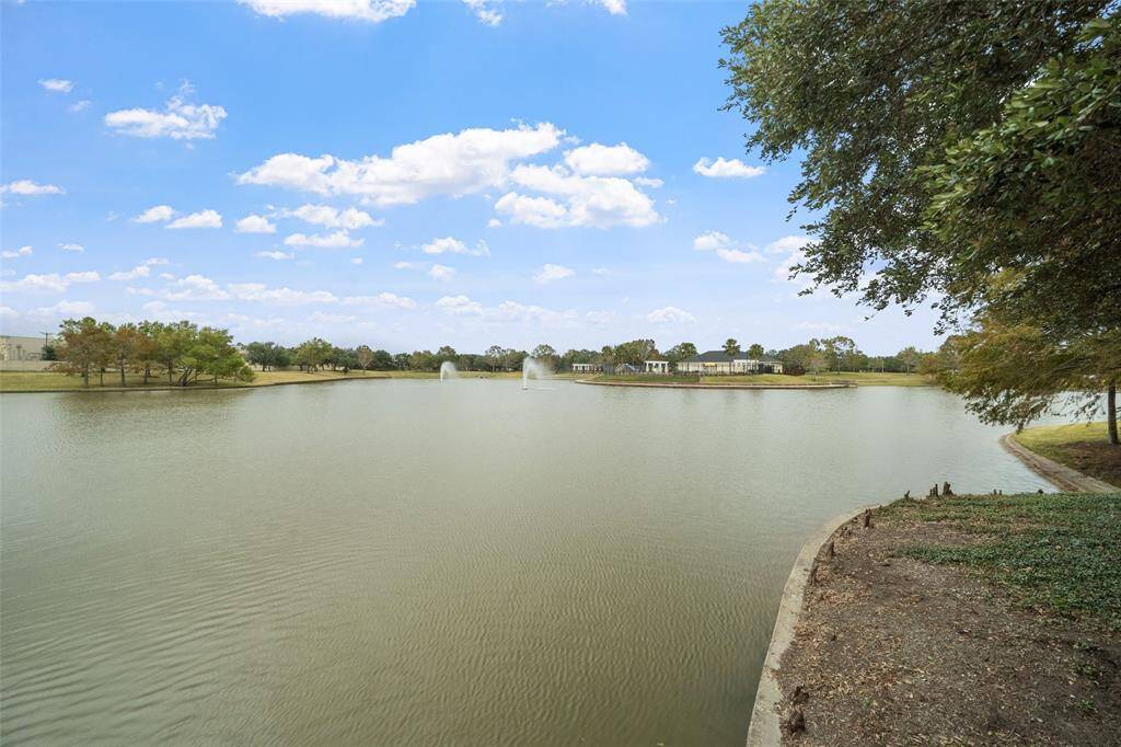 Walking trails offer access to wide open green spaces and community lakes