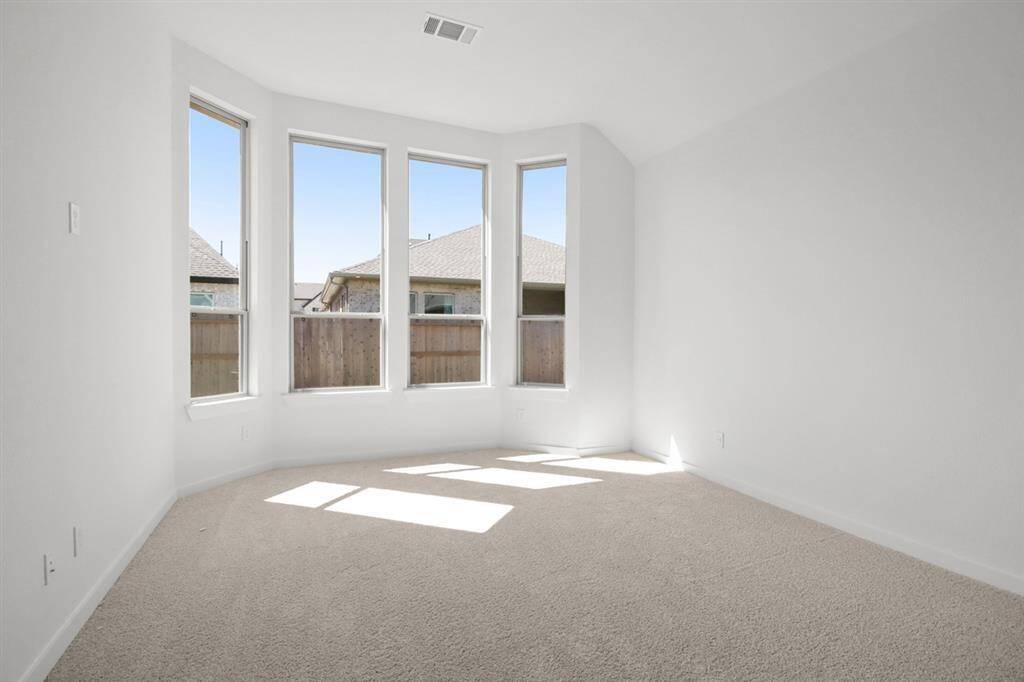 1031WindyCreekPathKINSR009