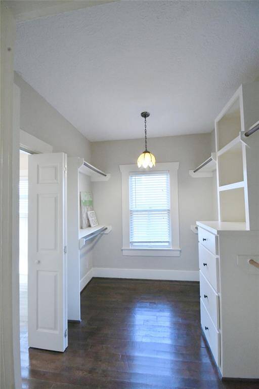 Separate room that can be used as a study or home office, hobby room, or......
